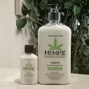 Hempz Original Herbal Body Moisturizer 17 fl oz & 2.25 fl oz.